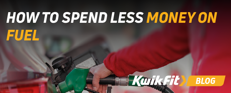 A person putting the pertol pump in there car